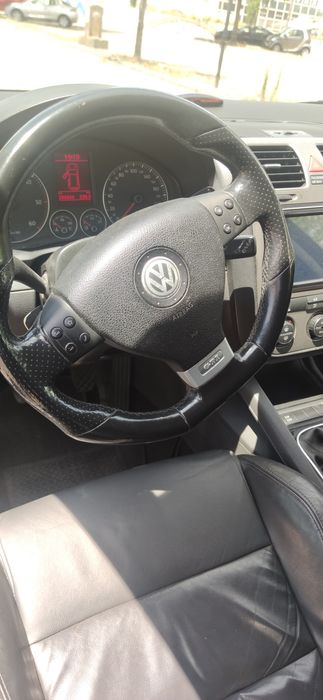 VW Golf 5    (look GTi)