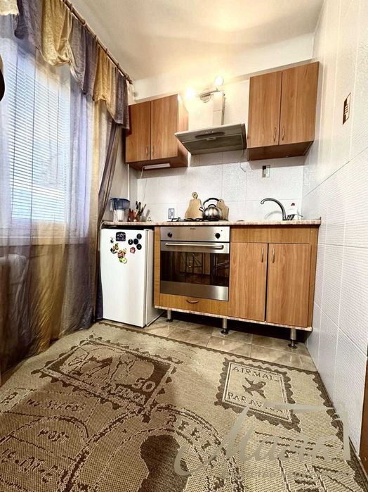 Продаж 1 кімнатної квартири в Шевченківському районі, вул. Чарівна