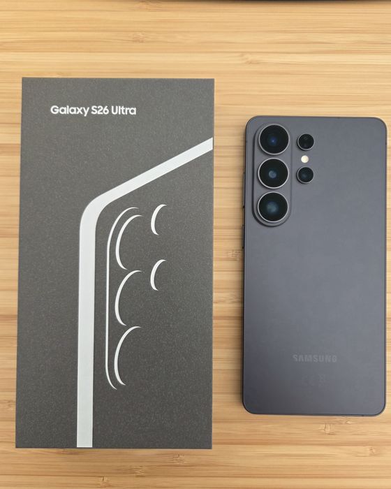 Samsung Galaxy S26 Ultra 512GB igual a novo