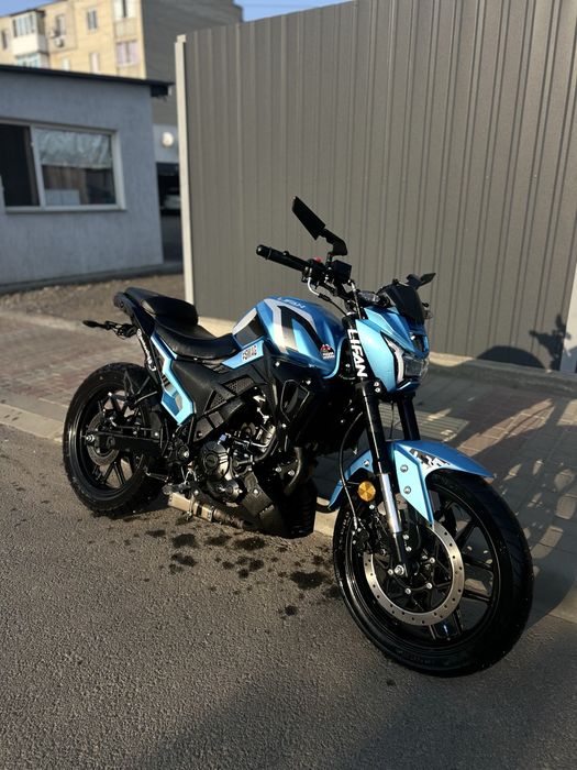 Продам Lifan sr220