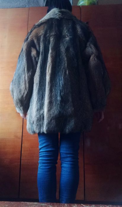 Натуральна шуба, вовк, стан ідеальний