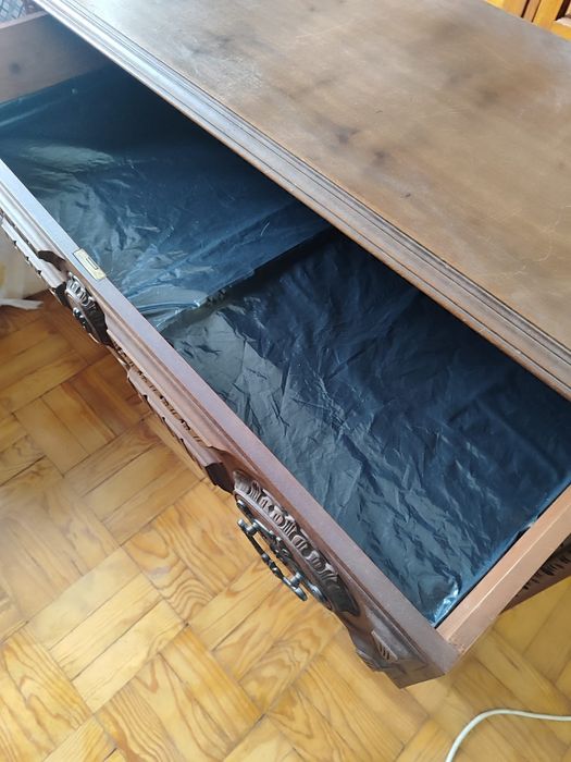 Cómoda madeira maciça