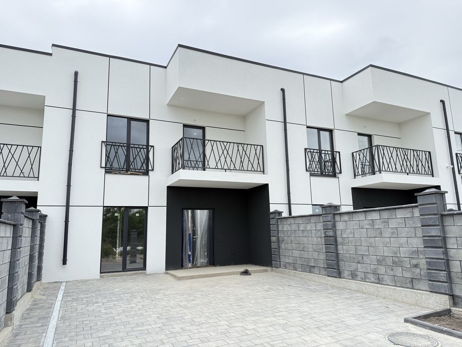 Котедж На Щасливому! Опалення! Підключені мережі!