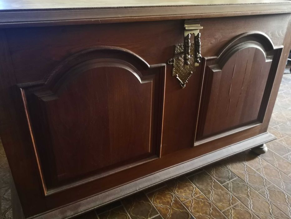 Arca madeira maciça