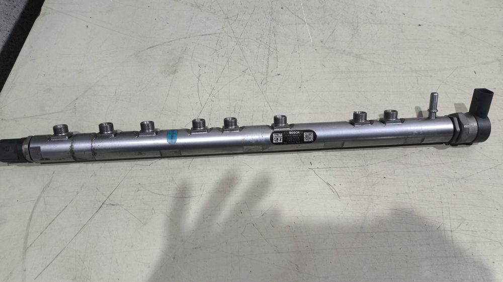 Régua de Injeção BMW Serie 3/5/6/X3/X5/X6 (F30/F10/F11/E70/E71) Com Sensores  7805.423