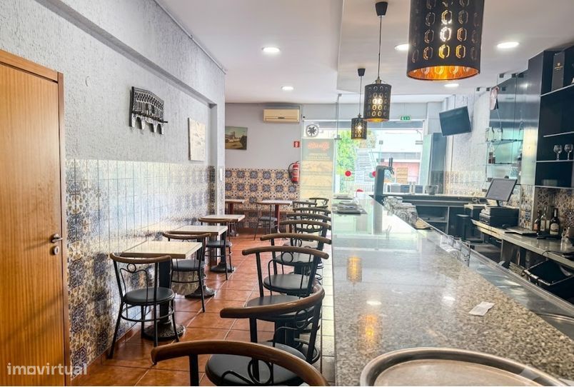 REF#4152 -Restaurante c/ Coz. Equi. – Ao Pólo Uni. Asprela