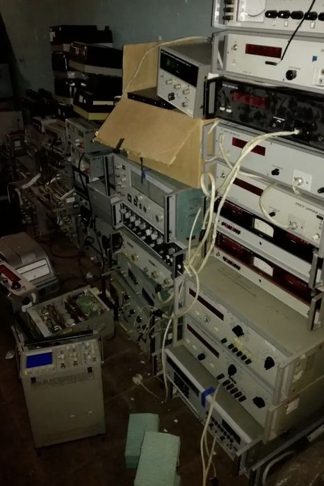 Куплю різні плати, радіодеталі, старі, нові, у будь якому стані та кіл