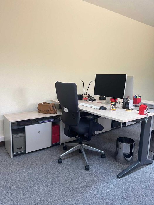 Secretária com Armário Steelcase