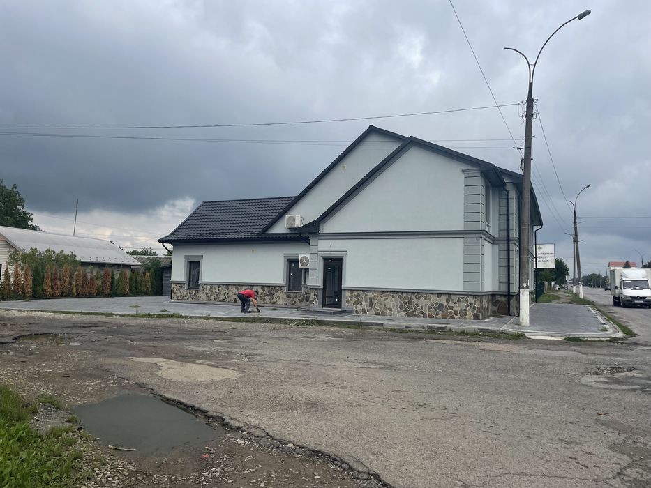 Оренда Комерційного Приміщення 250 кв