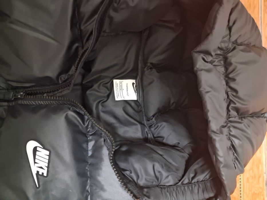 Куртка зимова  NIKE на хлопчика -128-137 р-нова