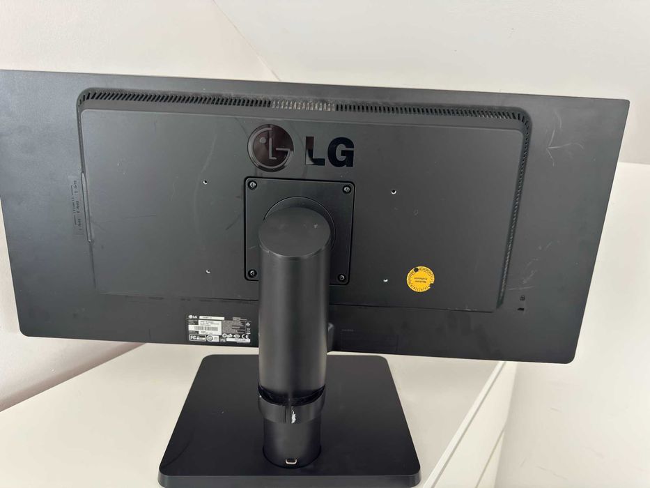 Monitor LG UltraWide 29UB67 -B
