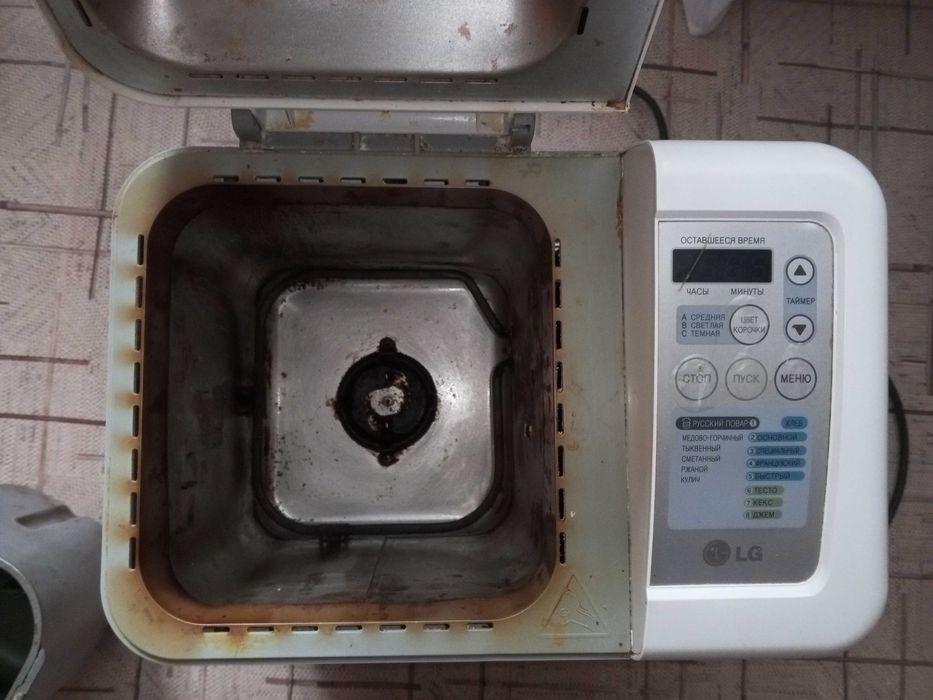 Хлебопечка LG HB-1001 CJ