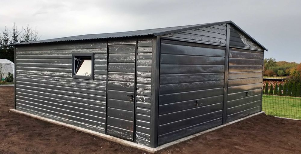 Garaż Drewnopodobny + Grafit Bramy konstrukcja OCYNK