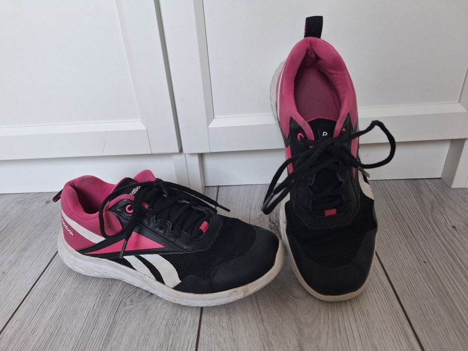 Oryginalne buty reekok, adidasy rozmiar 37 dlugisc wkladki 24 cm