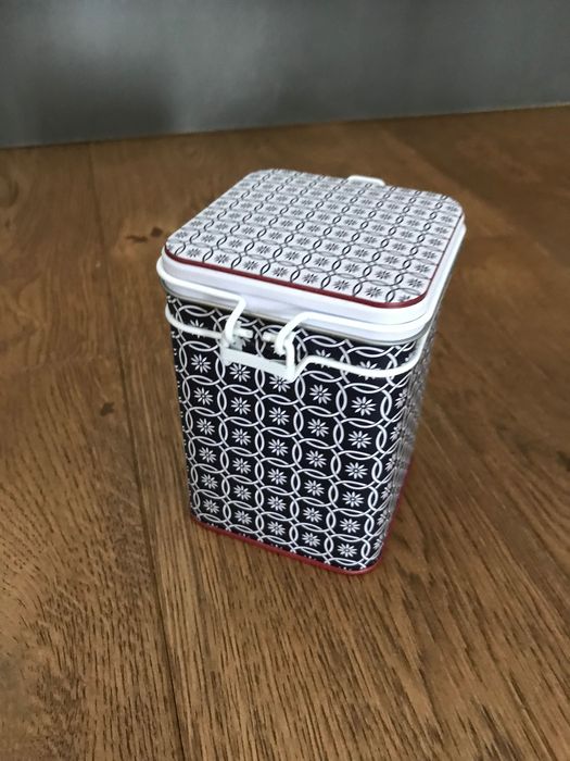 Puszki na herbatę Five O’Clock, Scandic 150g