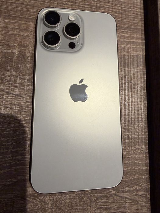 iPhone 15 Pro Max 512gb