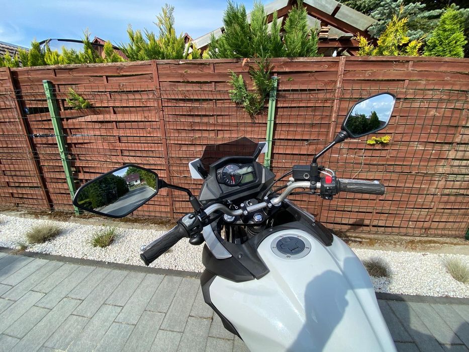 SUZUKI DL650 A V-Strom