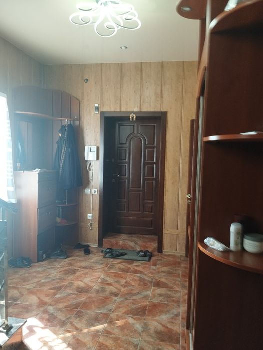 Продам 2 поверховий будинок Нововодолазький район  з Евроремонтом