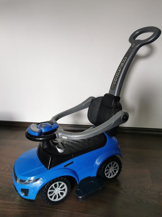 Auto, jeździk, pchacz