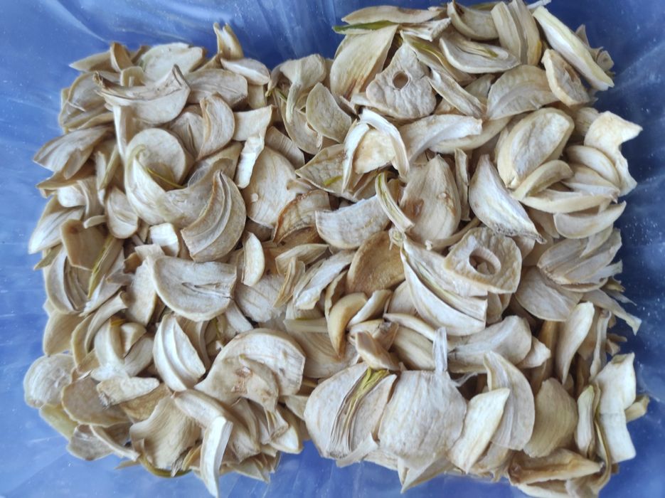 Продам домашній сушений часник