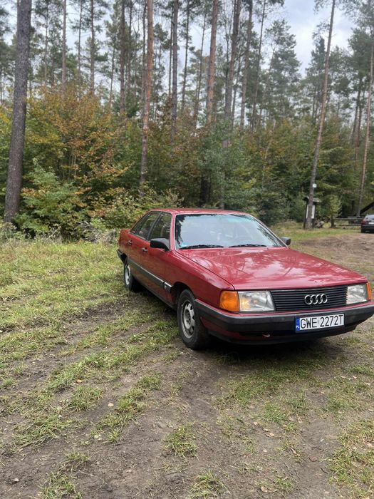 Audi 100 c3 1,8 benzyna