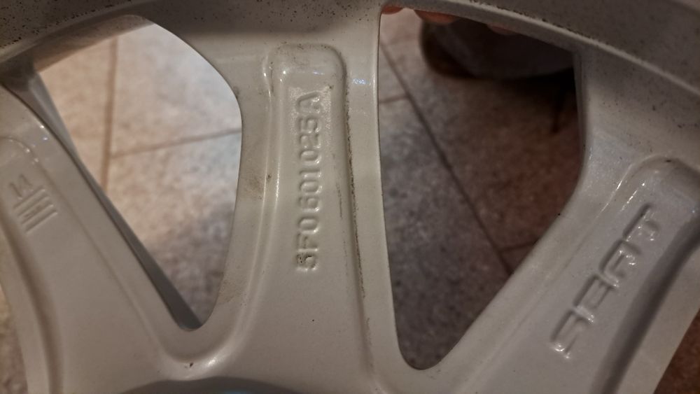 Felgi Seat 5x112 16 Cali jak Nowe Komplet