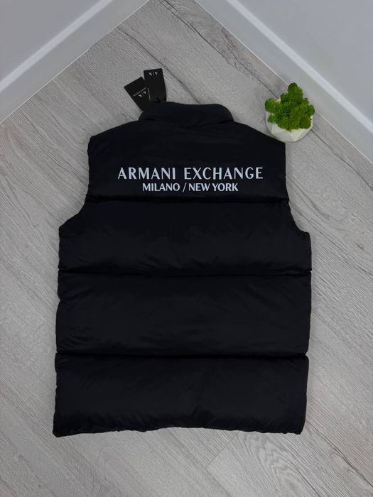 Жилетка Armani Exchange New York чорна Безрукавка чоловіча Армані