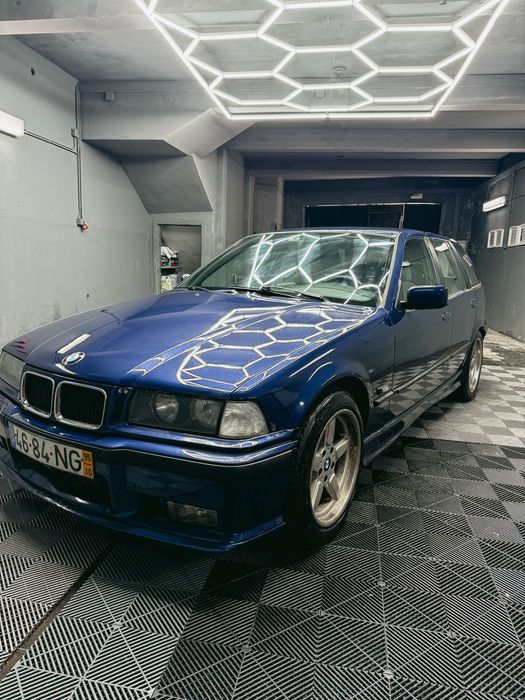 E36 318tds touring