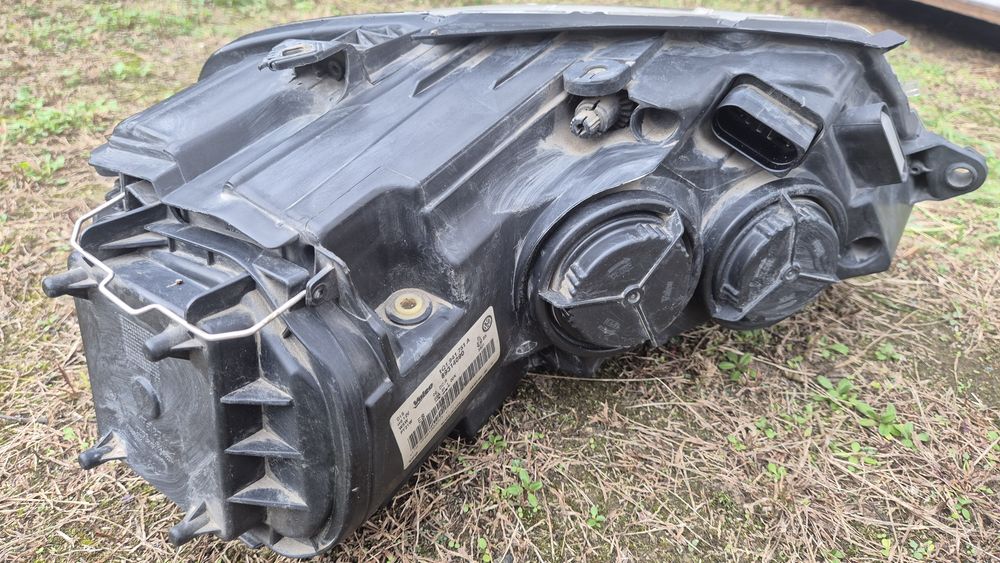 Reflektor lampy VW eos Xenon 1Q1.941751A 1Q1.941752A