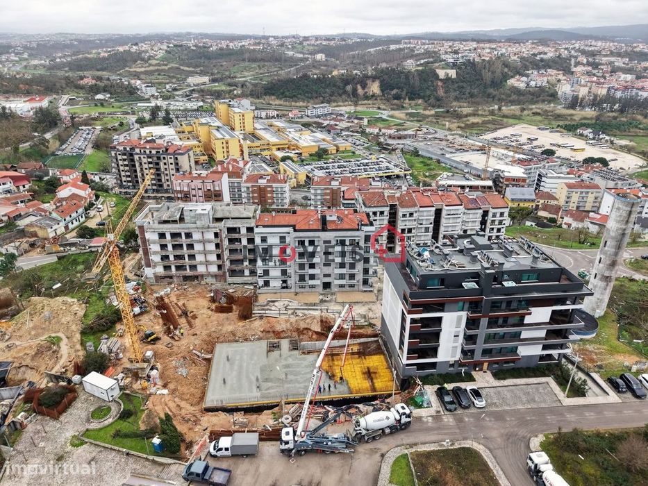 Apartamento T1 - Alto da Colina 3A- Vale da Cabrita, Leiria — Leiria, Pousos, Barreira E Cortes, Leiria