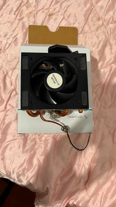 Cooler CPU DeepCool com Tubos de Cobre (Como Novo) – Silencioso e Eficiente