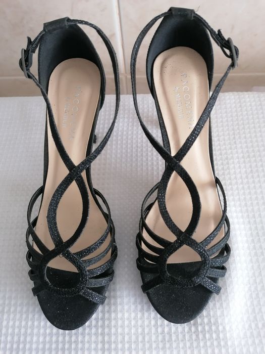 Sandálias pretas, 39