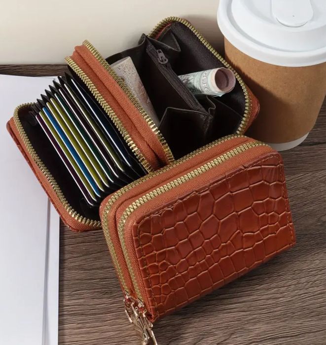 Продам жіночий гаманець