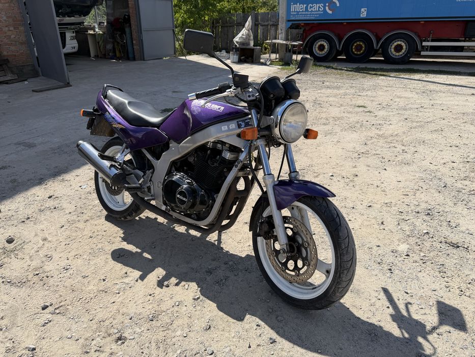 Suzuki gs500e