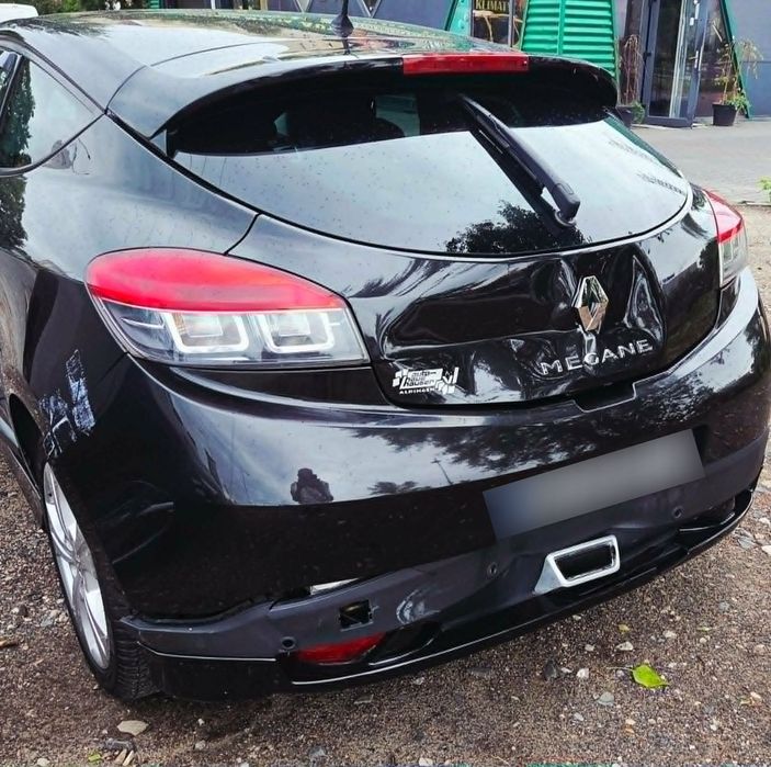 Renault Megane pierwsza właścicielka w Polsce,nowe opony,nowy akumulator,serwisowany