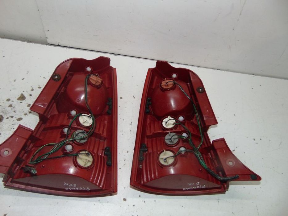 Kia picanto 2004 a 2007 farolins traseiros