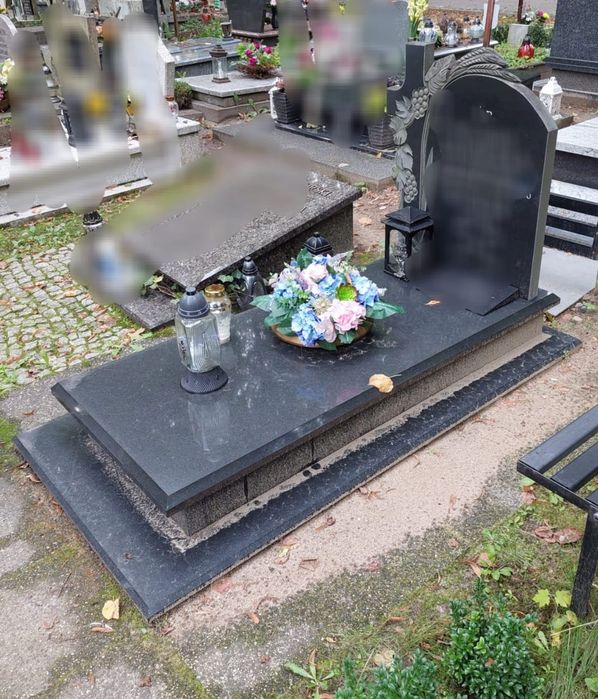 Opieka nad grobami/sprzątanie/mycie nagrobków