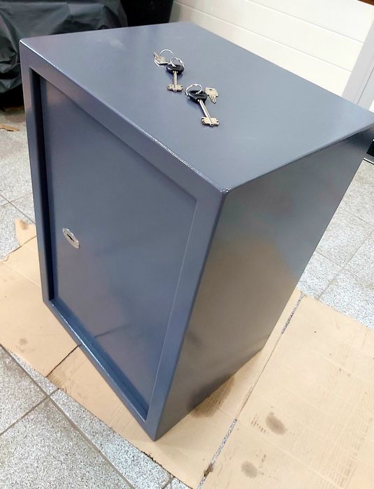 Сейф офісний УХЛ СН 65