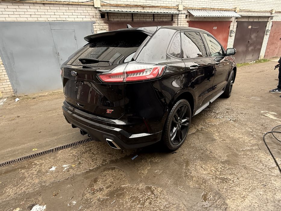 В разборе форд едж ford edge 2.7 ST рест с легким ударом