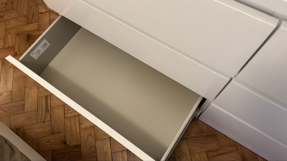 Cómoda branca com 6 gavetas (160 x 78 cm) - IKEA MALM