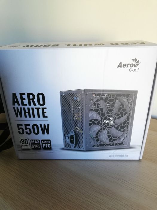 Fonte de alimentação- Aero White 550w