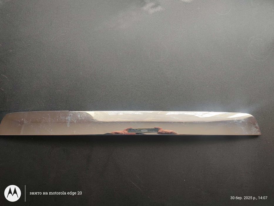 Б.В. Молдінг двері багажника Nissan/Infiniti 90810-3KG0A, 90810-3KF0A,