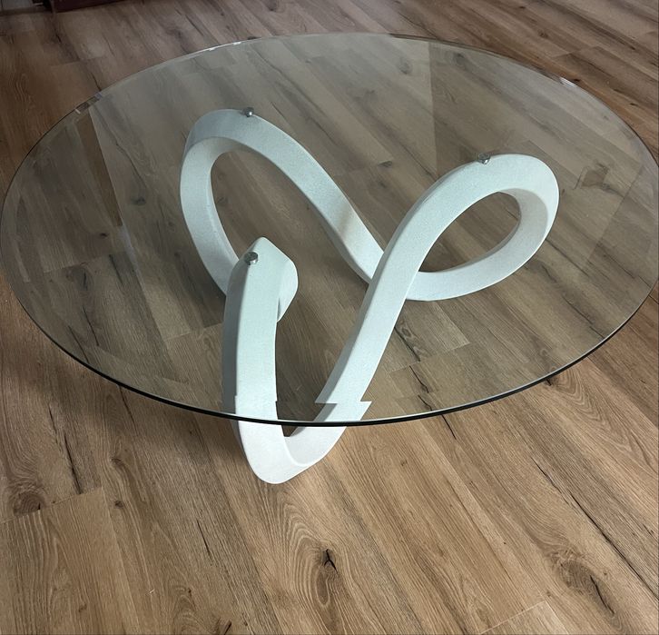 Mesa de centro em vidro