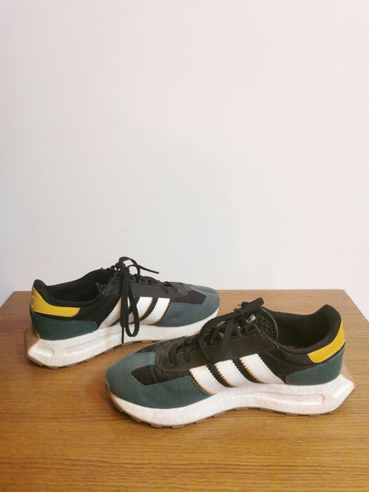Sapatilhas Adidas Originals Retropy E5 verdes e laranjas
