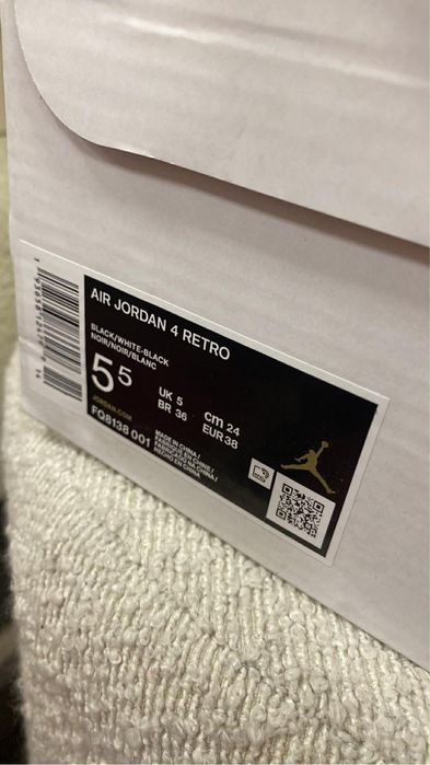 Bialo czarne Air Jordan 4 Retro