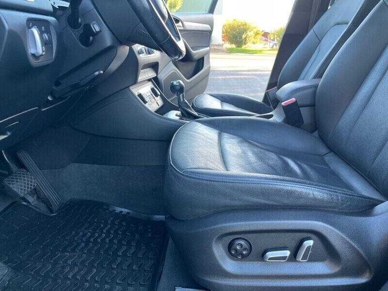 2016   Audi   Q3