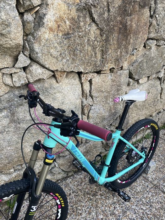 Bicicleta Mulher - Radon