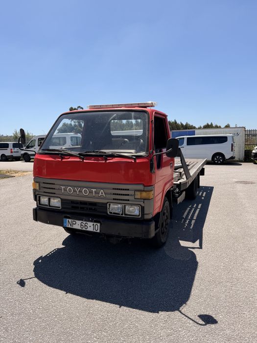 Toyota Dyna pronto socorro ligeiro