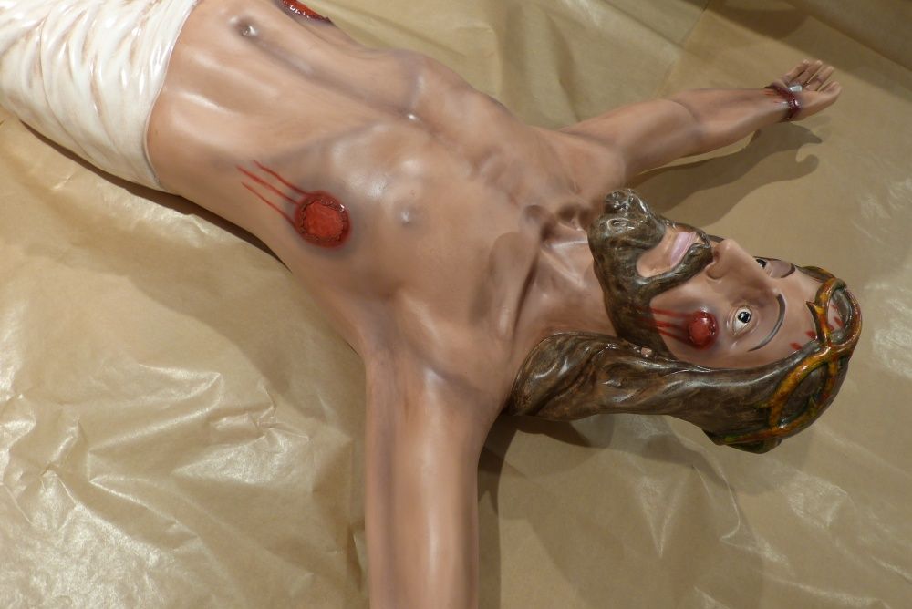 Cristo vivo em terracota 1,70m