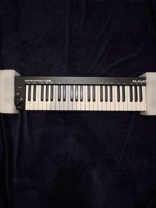 Teclado MIDI - M-Audio Keystation 49 MK3